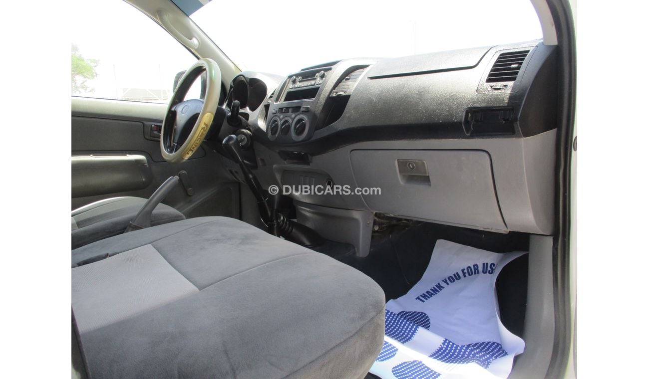 تويوتا هيلوكس تويوتا هايلكس ديزل فورويل موديل 2009 خليجي دبل كابينه