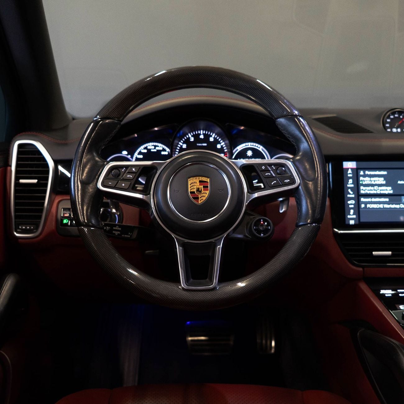 Porsche Cayenne AED 2,586 P.M • 0% Downpayment • Porsche Cayenne S • 1 Year Warranty
