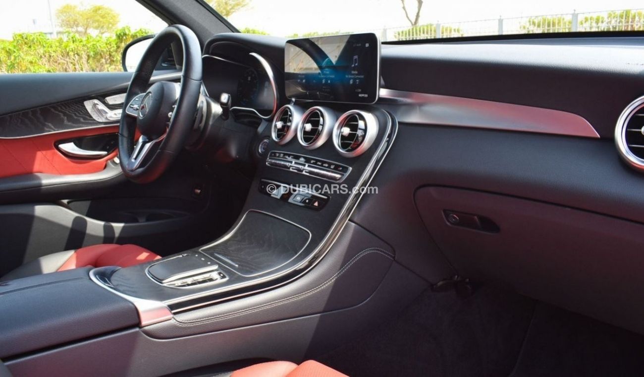 مرسيدس بنز GLC 300 4MATIC