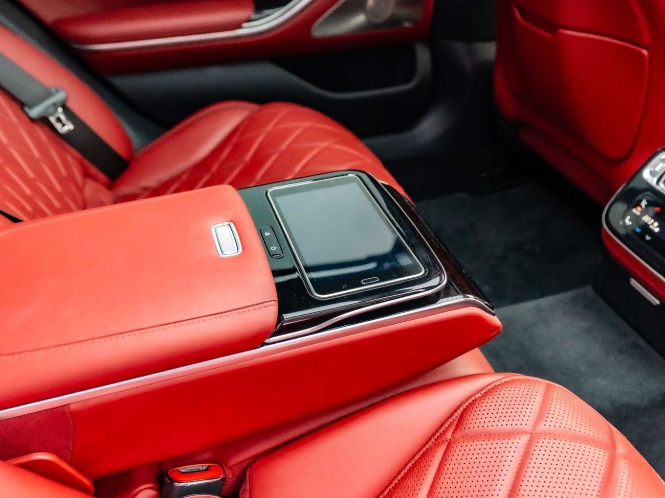 مرسيدس بنز S 500 4MATIC 3.0L