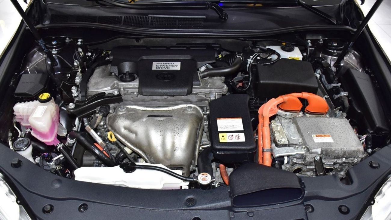 Toyota Camry EXCELLENT DEAL for our Toyota Camry LE Hybrid ( 2017 Model ) in Grey Color American Specs