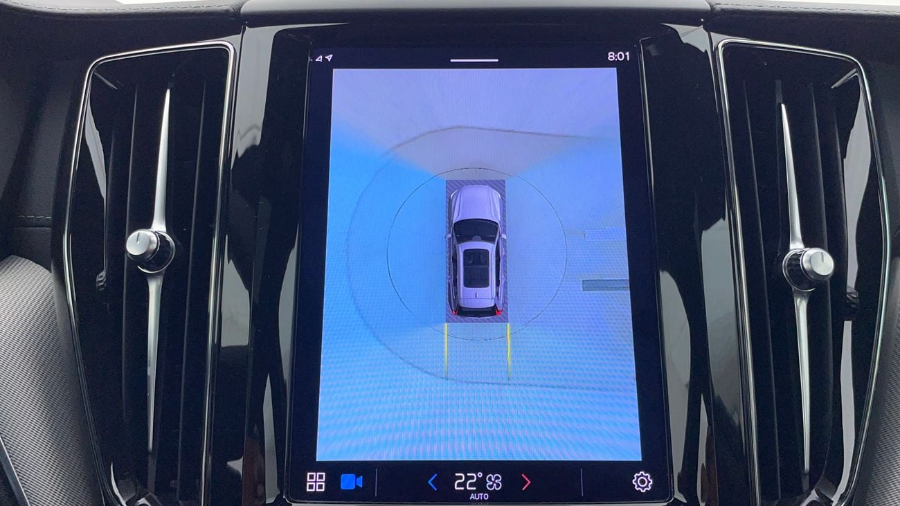 Volvo XC60 B5 ULTIMATE DARK AWD 2 | Zero Down Payment | Home Test Drive