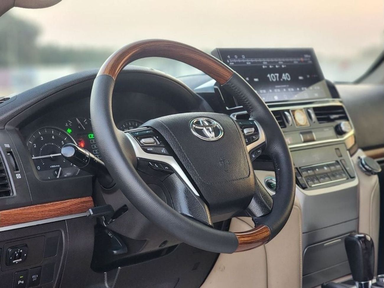 تويوتا لاند كروزر GX.R V6 upgrade 2021