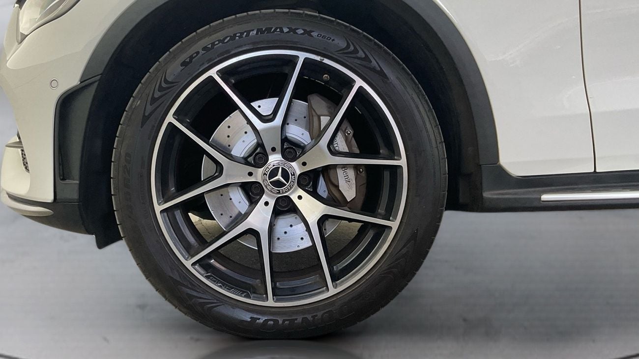 مرسيدس بنز GLC 200 Premium+ | upto AED 20,000 Ramadan Discount | شامل الضمان | 0 ﺪﻔﻋﺓ ﺃﻮﻟﻯ