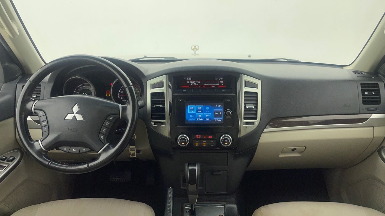 ميتسوبيشي باجيرو GLS MIDLINE 3 | بدون دفعة مقدمة | اختبار القيادة في المنزل