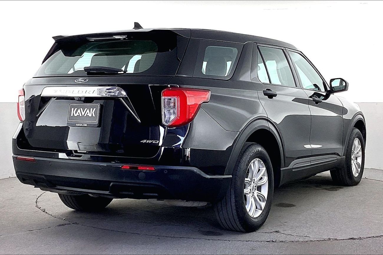 Ford Explorer XL / Standard | National Day Celebration | Guaranteed Warranty | 0 Down Payment