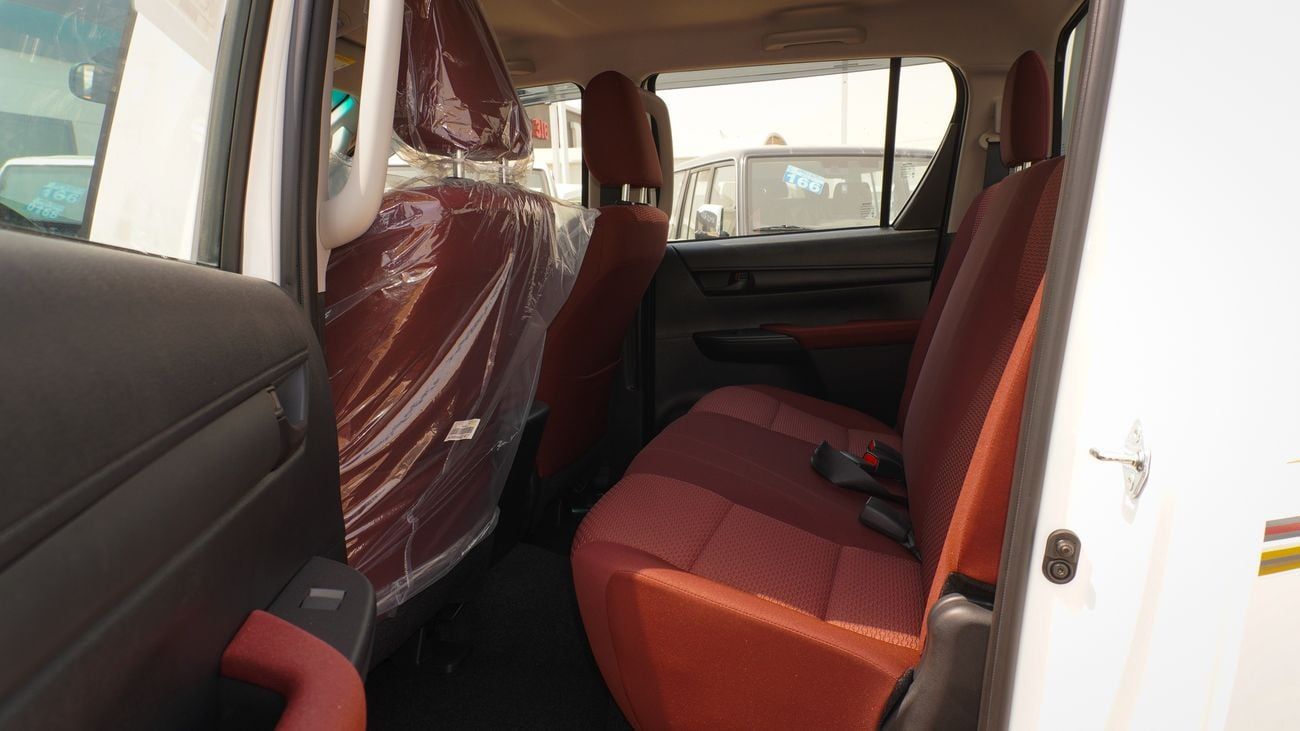 Toyota Hilux 2.7L PETROL 4WD A/T BASIC 2025