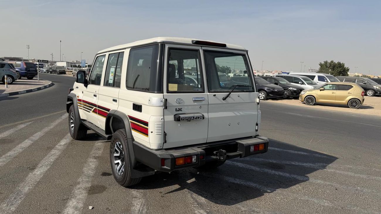 تويوتا لاند كروزر 70 Toyota hardtop LC76 2.8 AT 2025 Full option