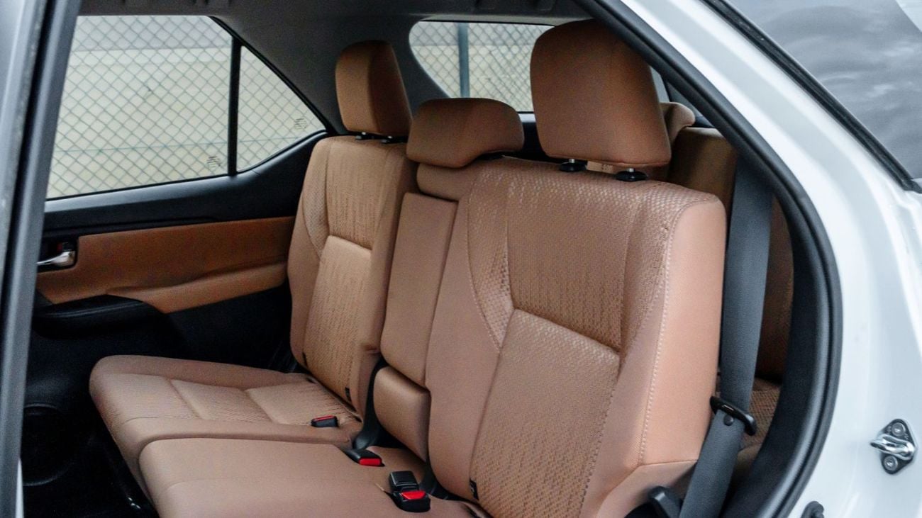 Toyota Fortuner EXR 2026 Toyota Fortuner GX 2.7L AT Petrol (White-Tan) RWD