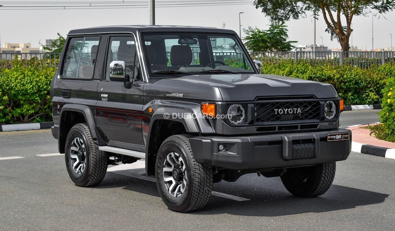 تويوتا لاند كروزر 70 VX 4.0 L V6