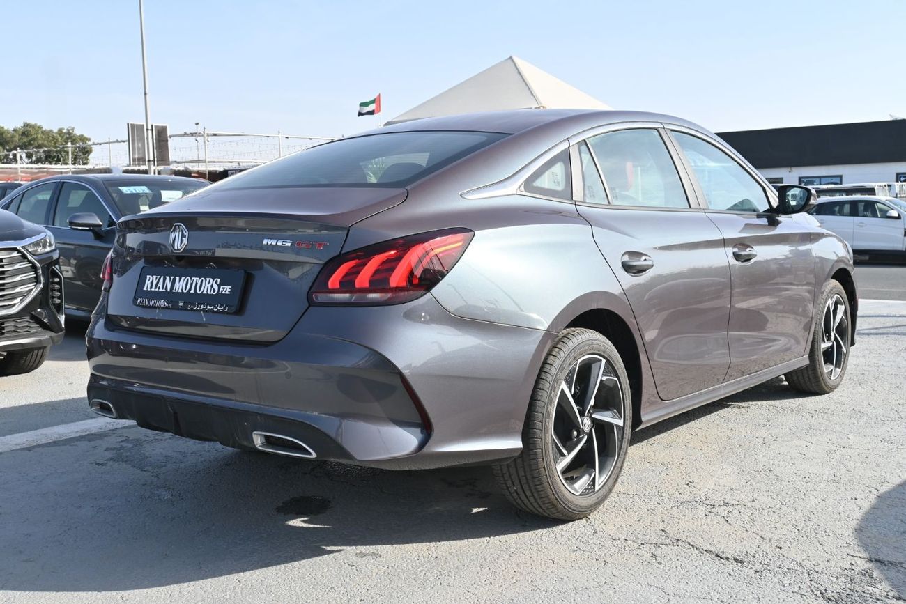 MG GT MG GT Luxury 1.5L Turbo Petrol, Fastback Seda, Model 2024, Color Grey