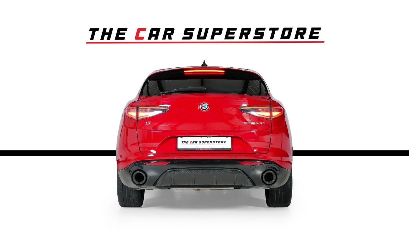 ألفا روميو ستيلفيو فيلوتشي GCC-1 Owner-Low Mileage-Gargash Warranty & Service Contract Until 2029