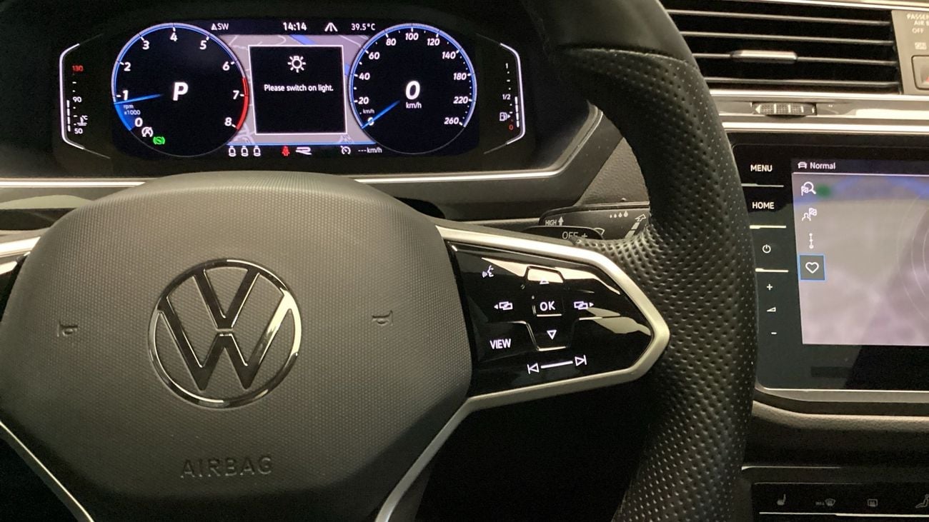 Volkswagen Tiguan R-LINE PREMIUM | Guaranteed Warranty | 0 Down Payment