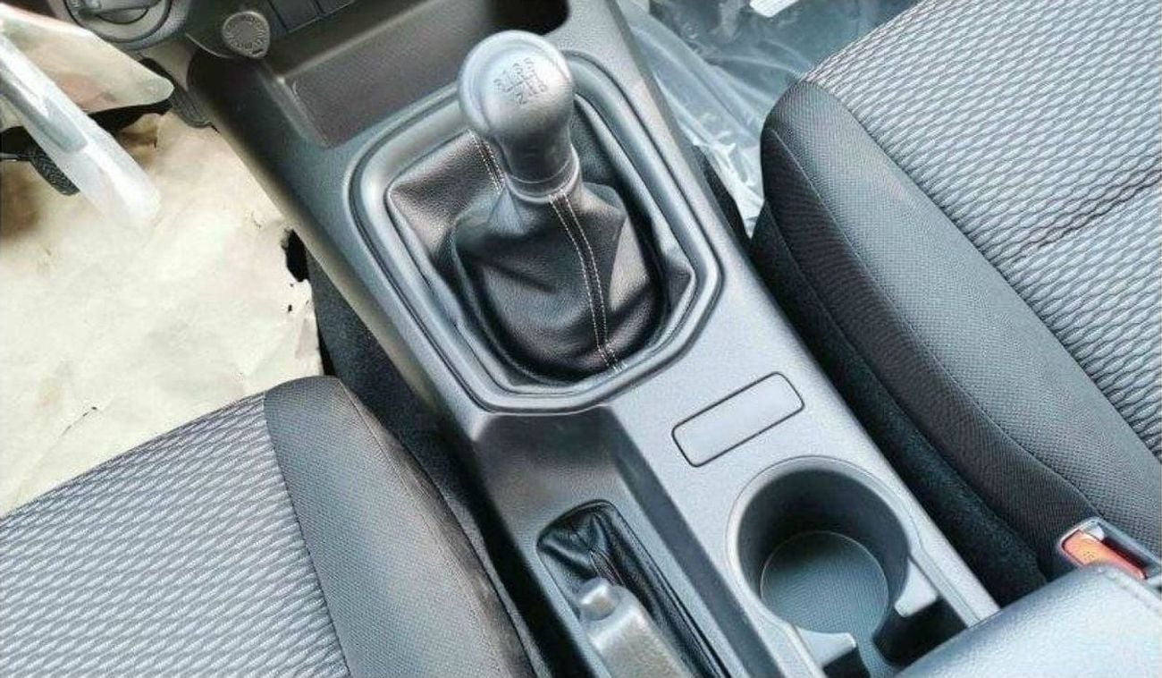 تويوتا هيلوكس GL Toyota hilux 2.4L diesel mid option MY2025
