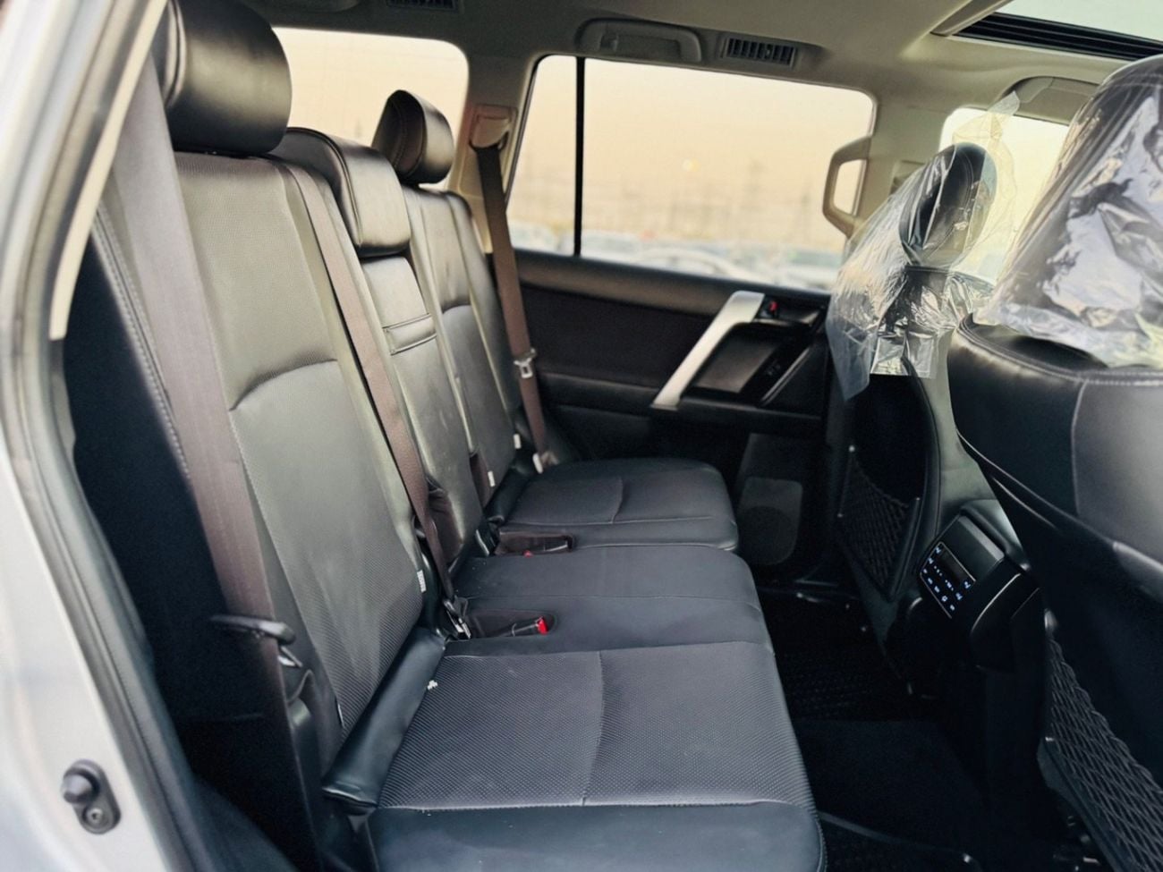 Toyota Prado TX-L Toyota prado 2023 diesel silver RHD