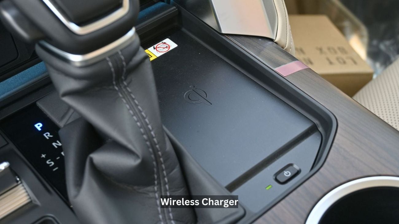 Toyota Land Cruiser Toyota Land Cruiser GX-R 4.0L V6 Petrol with Aero Kit, Model 2026