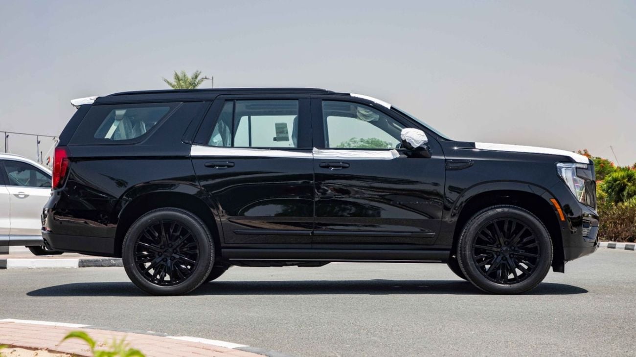GMC Yukon Denali Black Edition 6.2L V8 | 2025 | 4 Years Agency Warranty & Service Contract