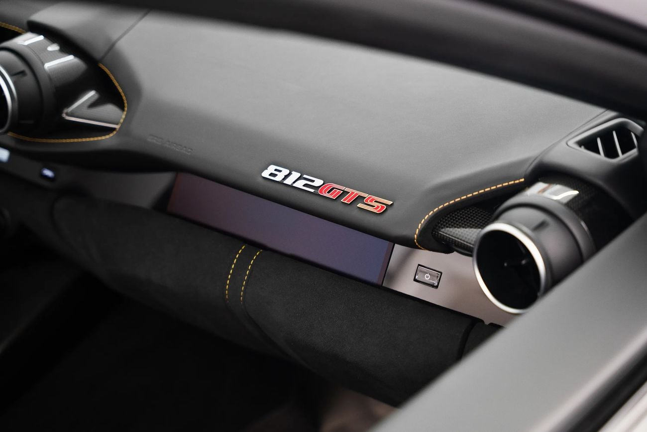 فيراري 812 GTS GTS