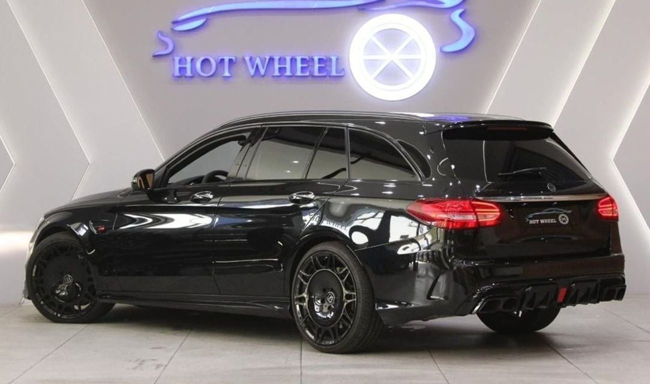 مرسيدس بنز C 63 AMG - V8 With Warranty