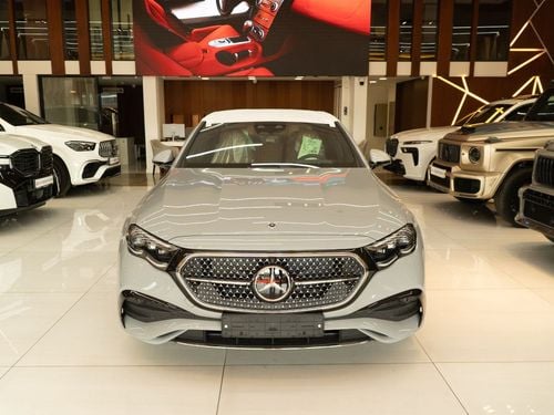 مرسيدس بنز E300 Brand New 2025 E300 AMG Package