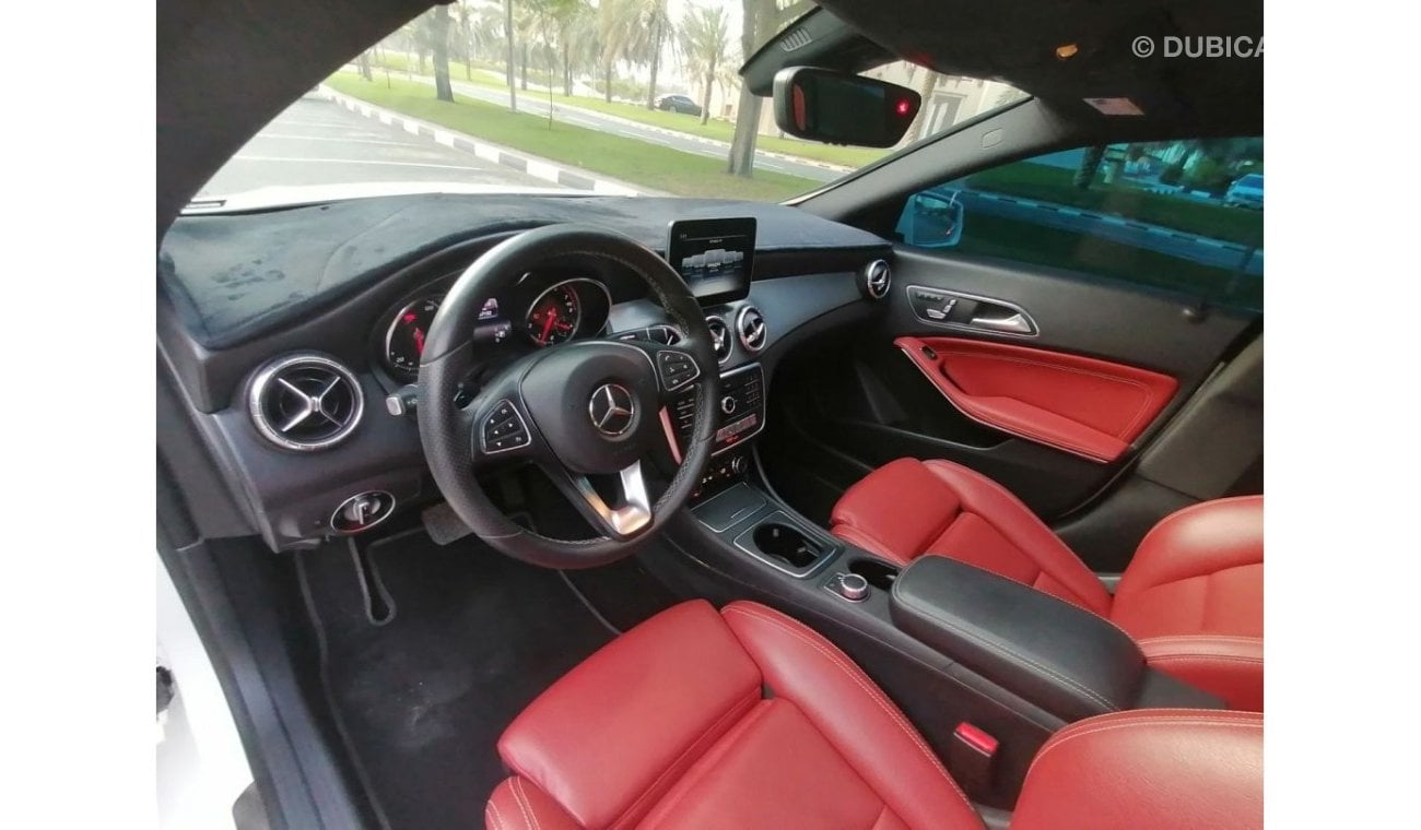 Mercedes-Benz CLA 250 Mercedes CLA 250 2018 Kit 45 PRICE 85000 AED TRAVELD DISTANCE 57000KM Imported America Very Clean In