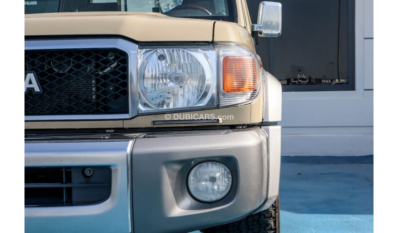 Toyota Land Cruiser Pick Up 2022 MODEL TOYOTA LAND CRUISER 79 SINGLE CAB PICKUP LX V6 4.0L PATROL 4WD MANUAL TRANSMISSION