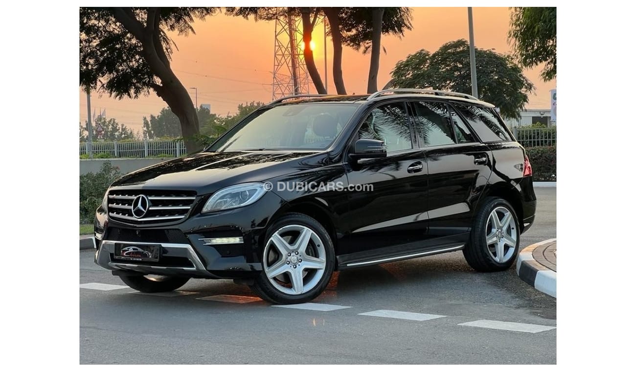 Used MercedesBenz ML 400 MERCEDES BENZ ML400 2015 AMG GCC FULL OPTIONS