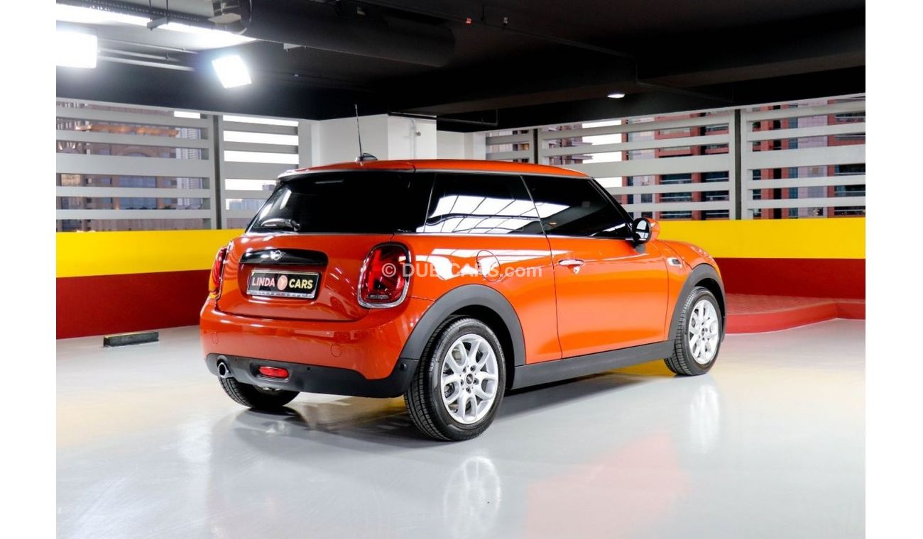 Mini Cooper Mini Cooper 2021 GCC under Warranty with Flexible Down-Payment.