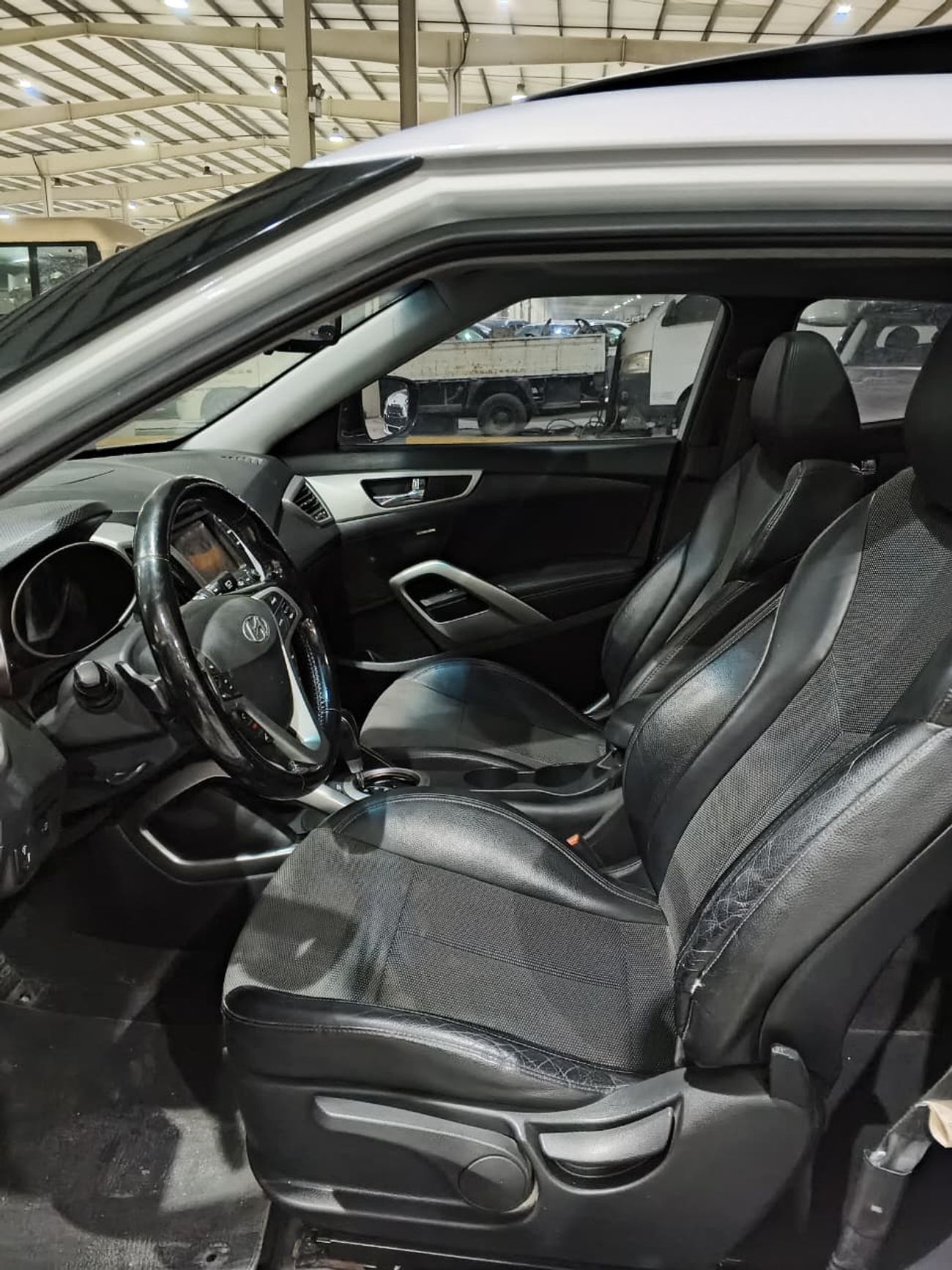 هيونداي فيلوستر very clean car orignal paint