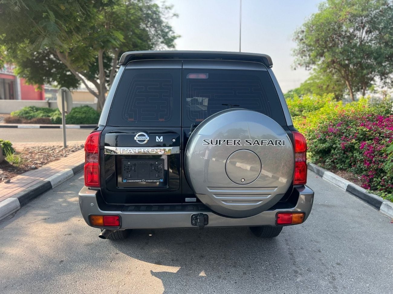 Nissan Patrol Super Safari