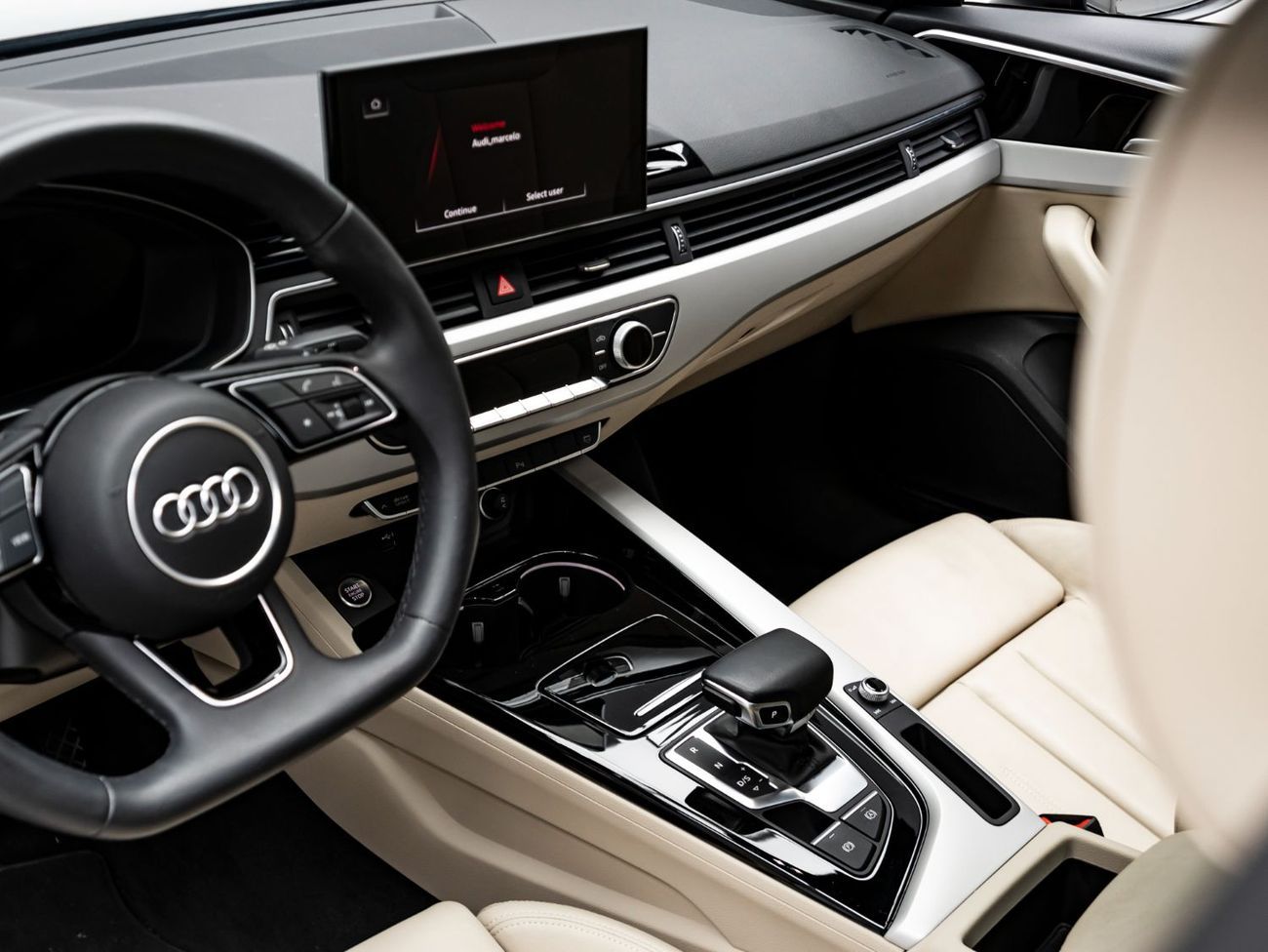 Audi A4 35 TFSI S Line 1.4L 2023 Audi A4 35 TFSI, 2028 Audi Warranty + Service Contract, Low KMs, GCC