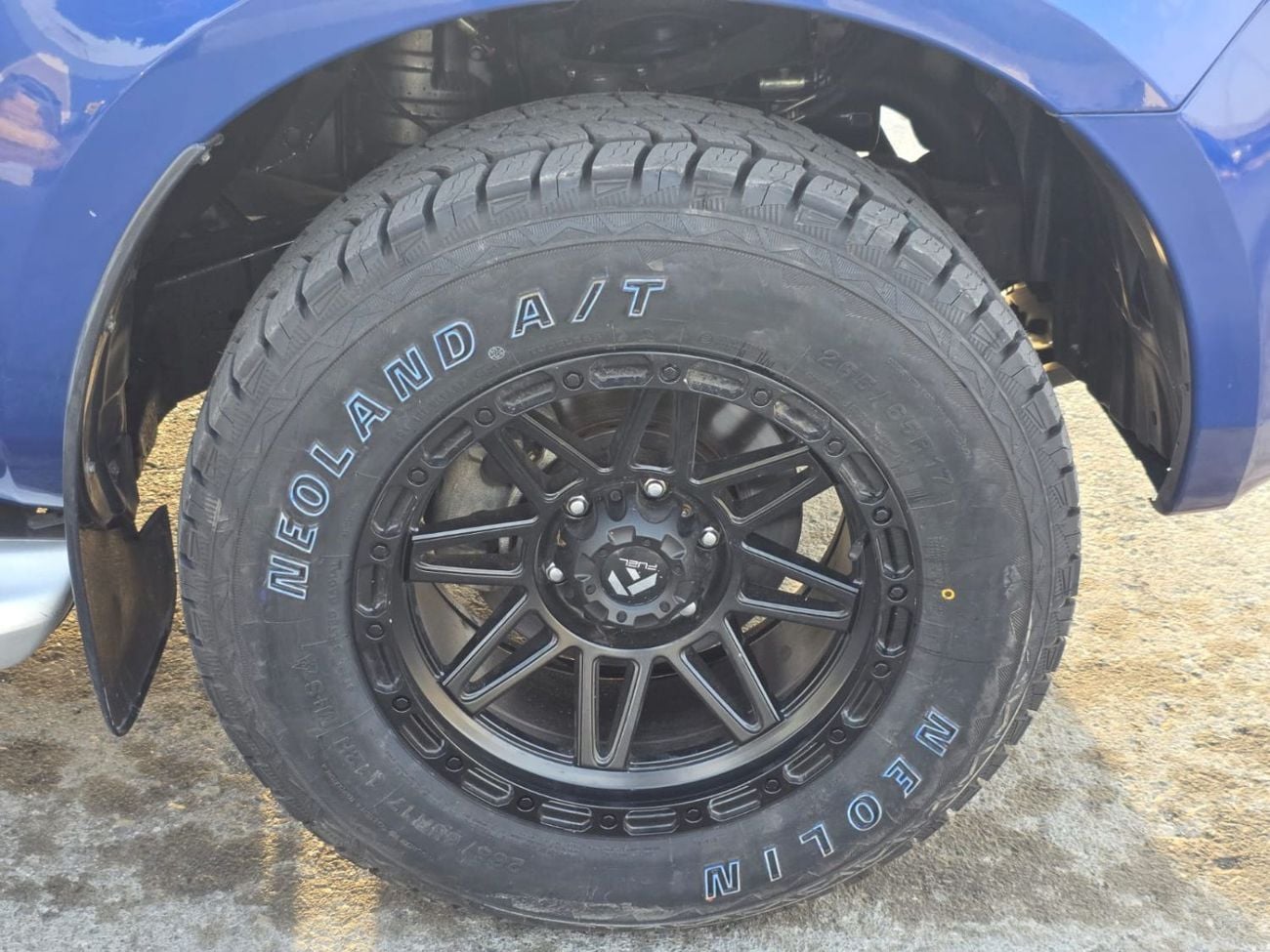 إيسوزو D ماكس -