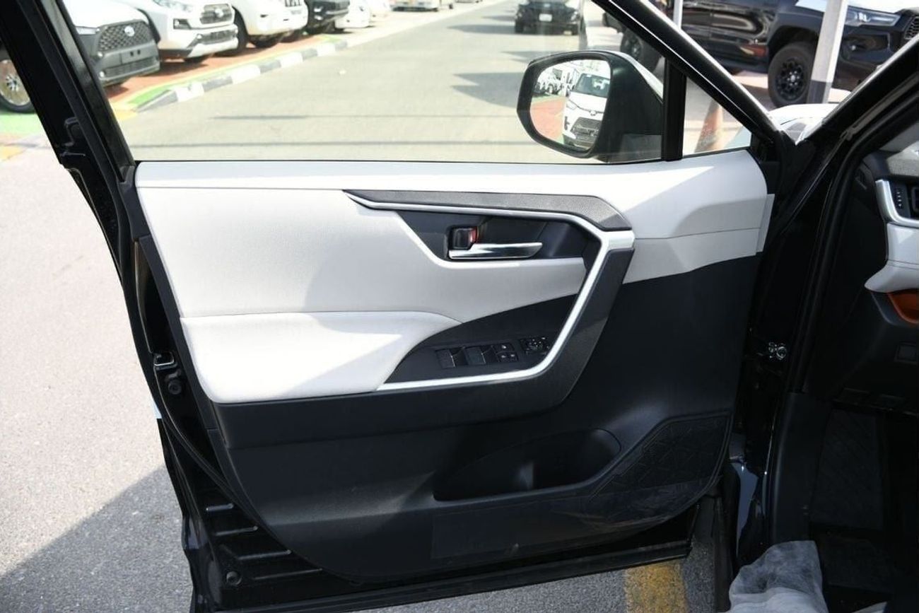 تويوتا راف ٤ Adventure 2.5L Full Option