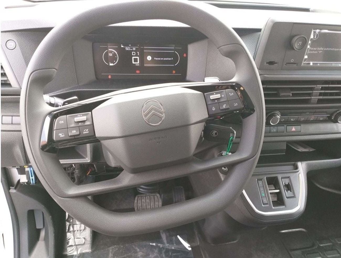 سيتروين جمبي Citroën Jumpy Cargo Van 2026 – فان تجاري ديزل 2.0 لتر (أوتوماتيك)