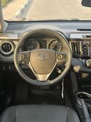 Toyota RAV4 2017 good condition leather seats