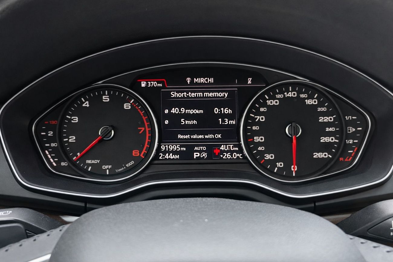 أودي Q5 45 TFSI Quattro 2.0L