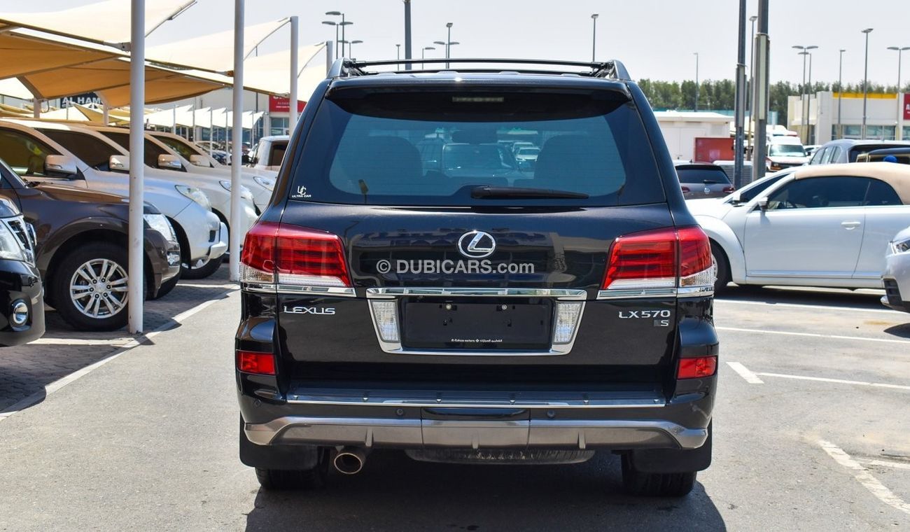 Lexus LX 570 S