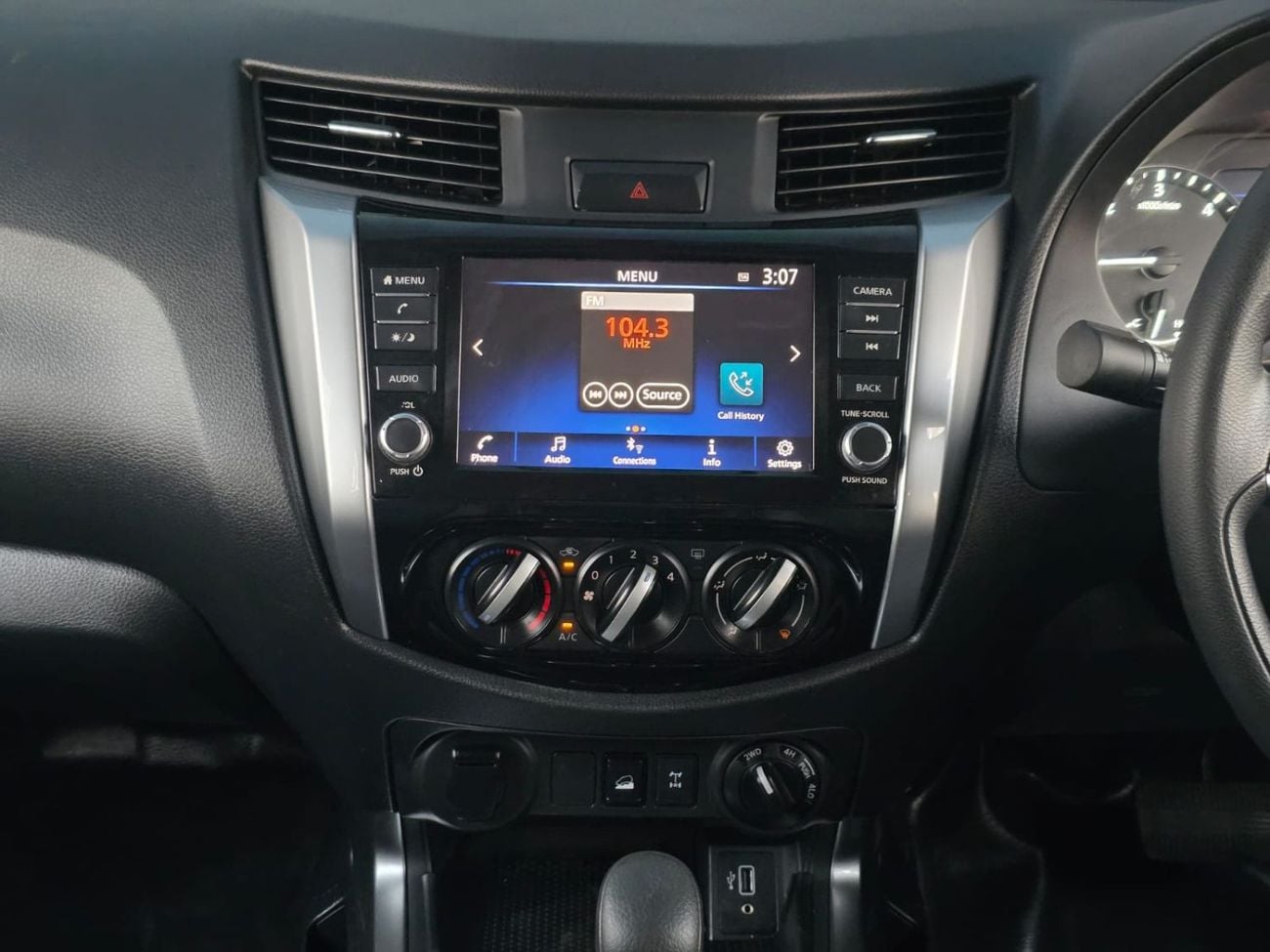 Nissan Navara 2022 | 2.3L DIESEL | AT | RHD | 4X4 SPORT WITH BASKET | ROOF TOP MOUNTED LED LIGHTS | DOWNHILL ASSIS