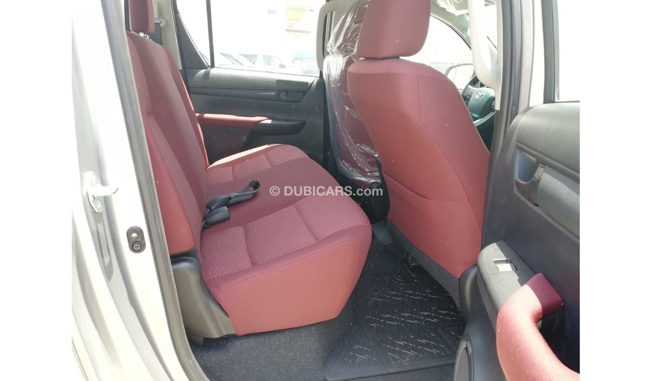 تويوتا هيلوكس Diesel 2.4 full options 2018