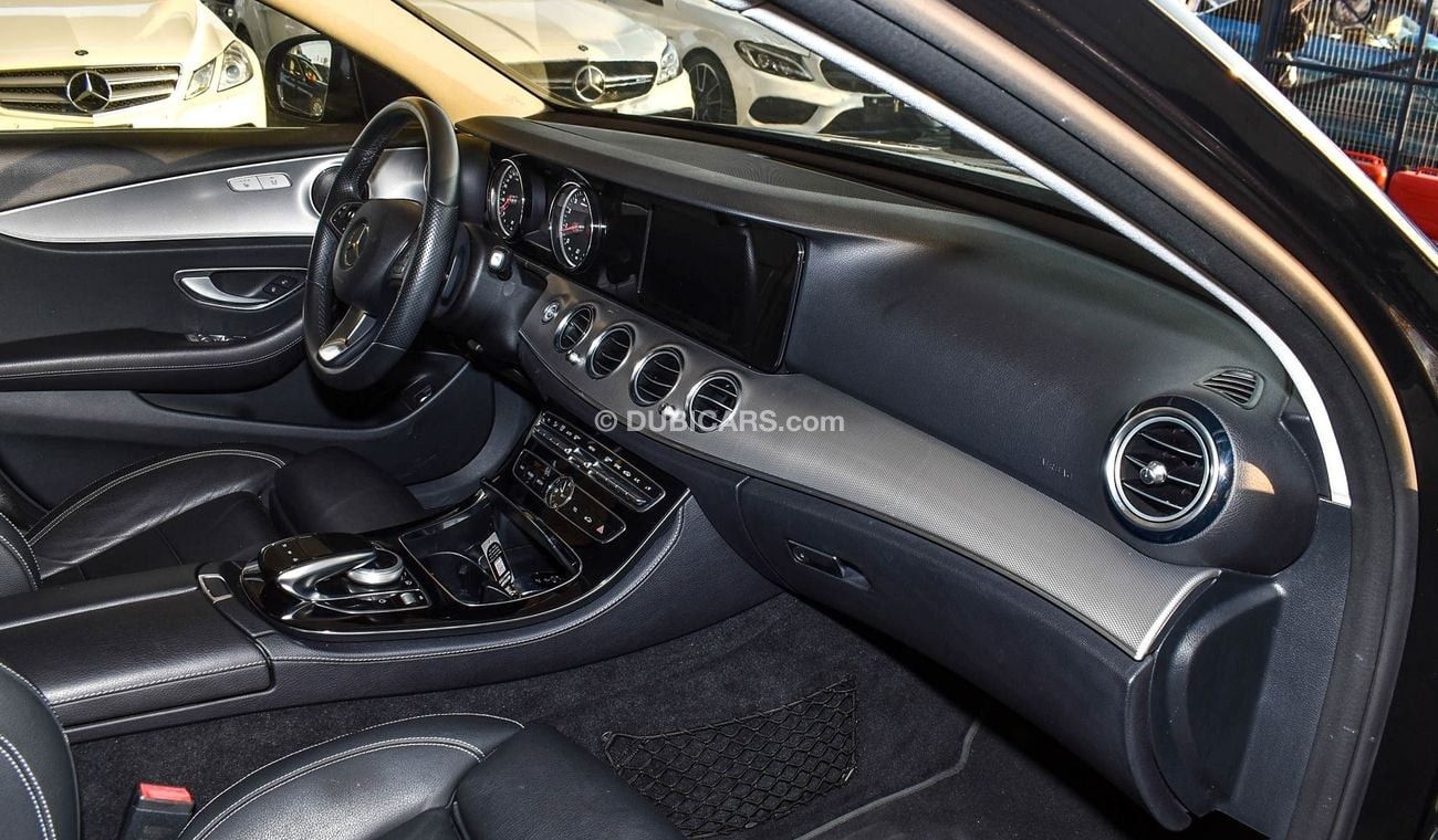 مرسيدس بنز E200