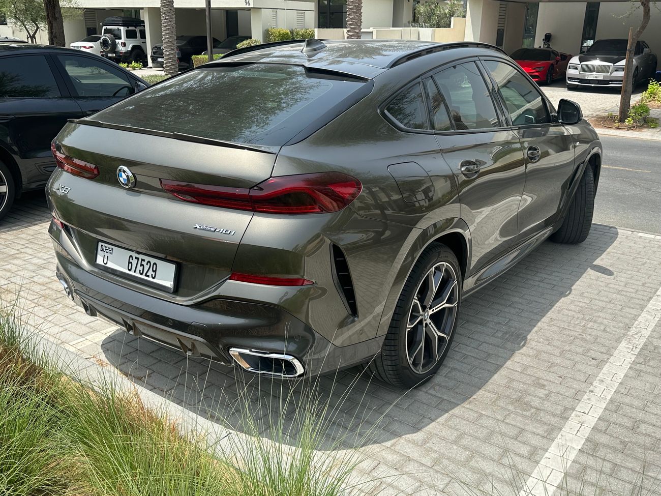 بي أم دبليو X6 Second Owner | with Service Contract | XDrive40 Luxury M Sport Package