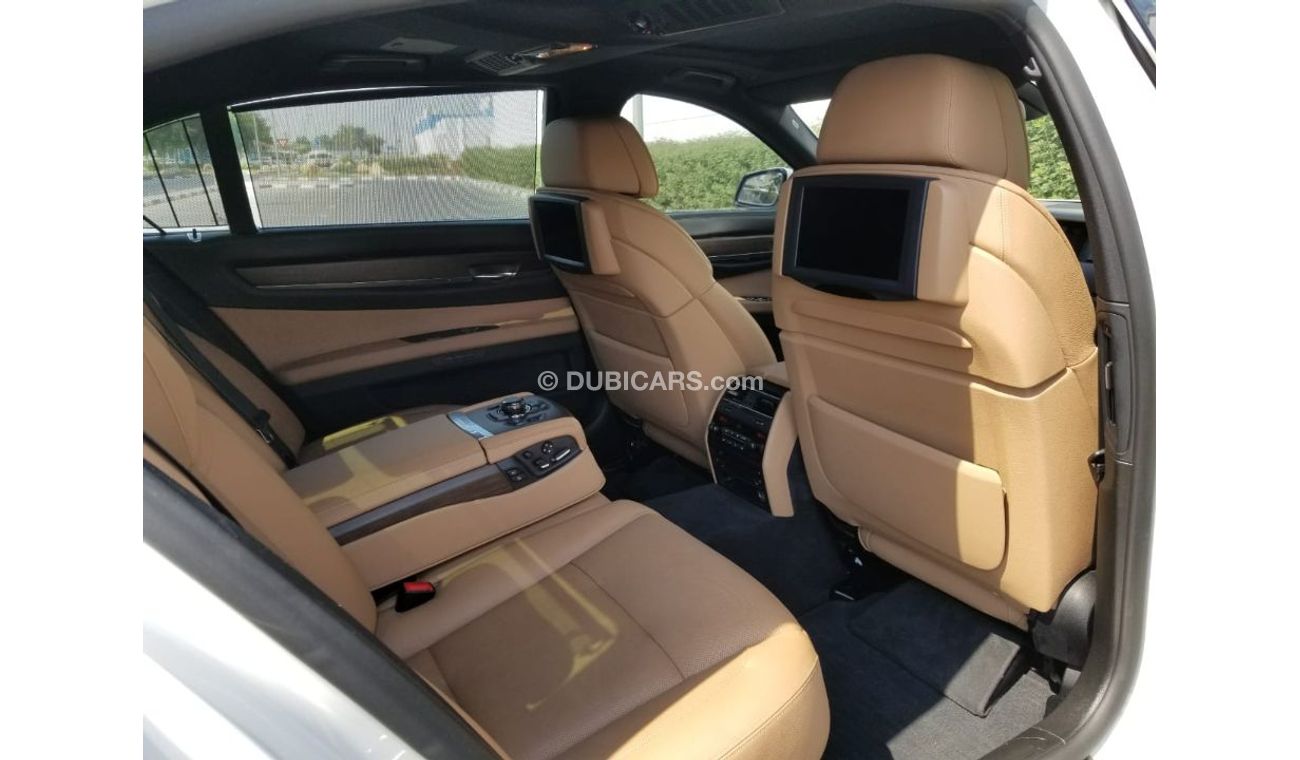 BMW 750Li Li 52000 km  2012 GCC