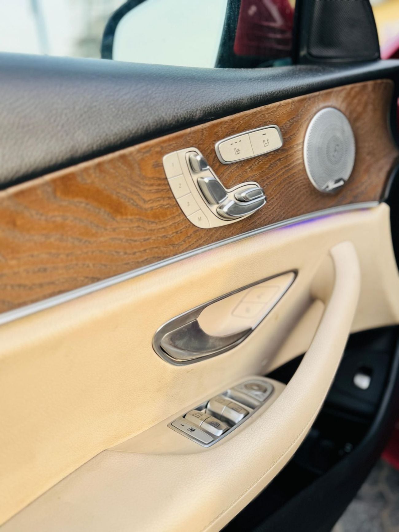 مرسيدس بنز E300 AVANTGARDE SPORT