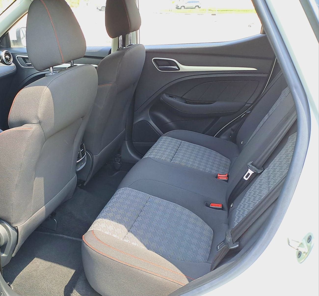 MG ZS MG ZS COMFORT 2023 1.5L GCC SPECS (562/-MONTHLY)