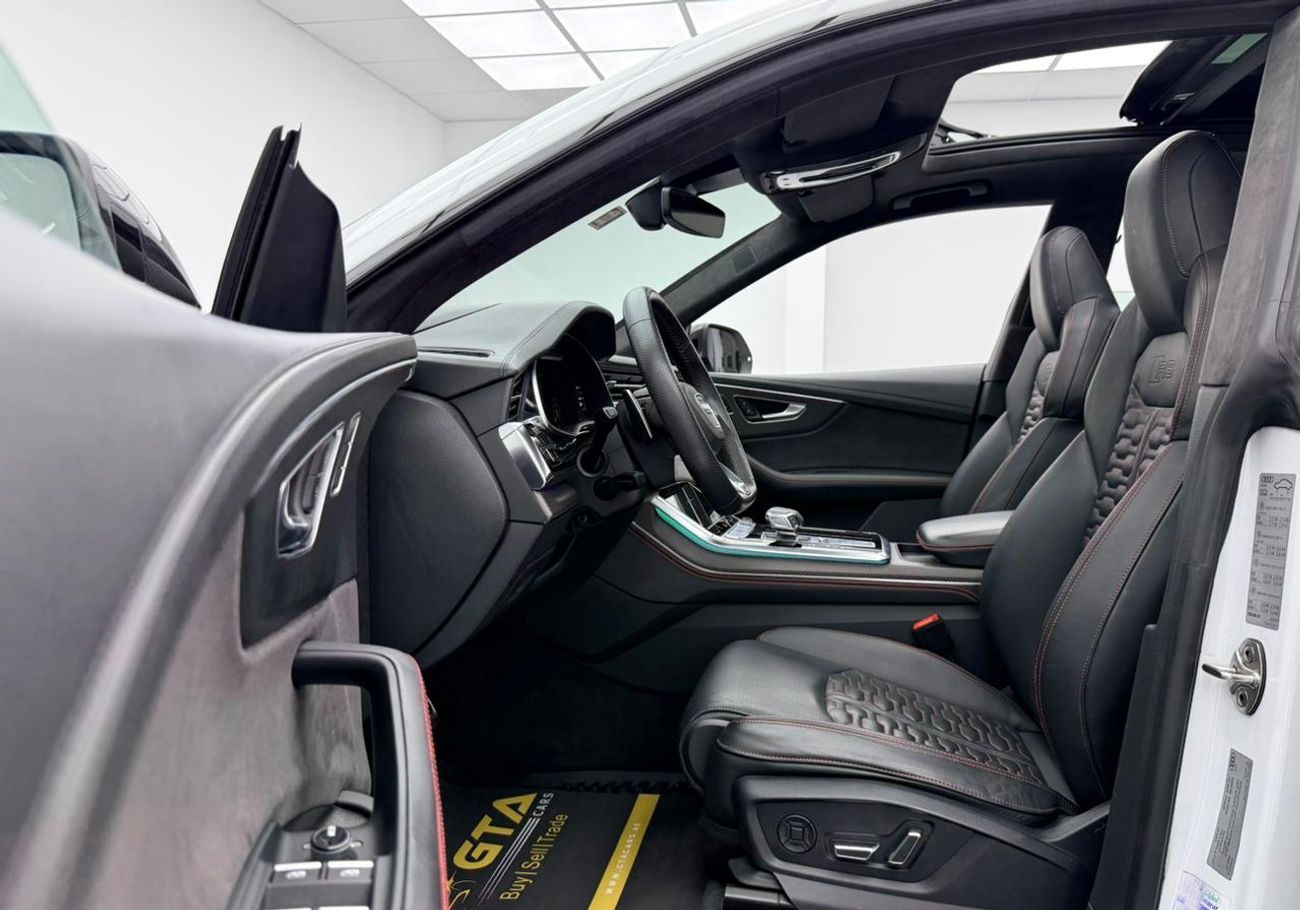 Audi RSQ8 STD 2020 Audi RSQ8 4.0TFSI Quattro, Warranty, Carbon Fiber Package, Excellent Condition, GCC