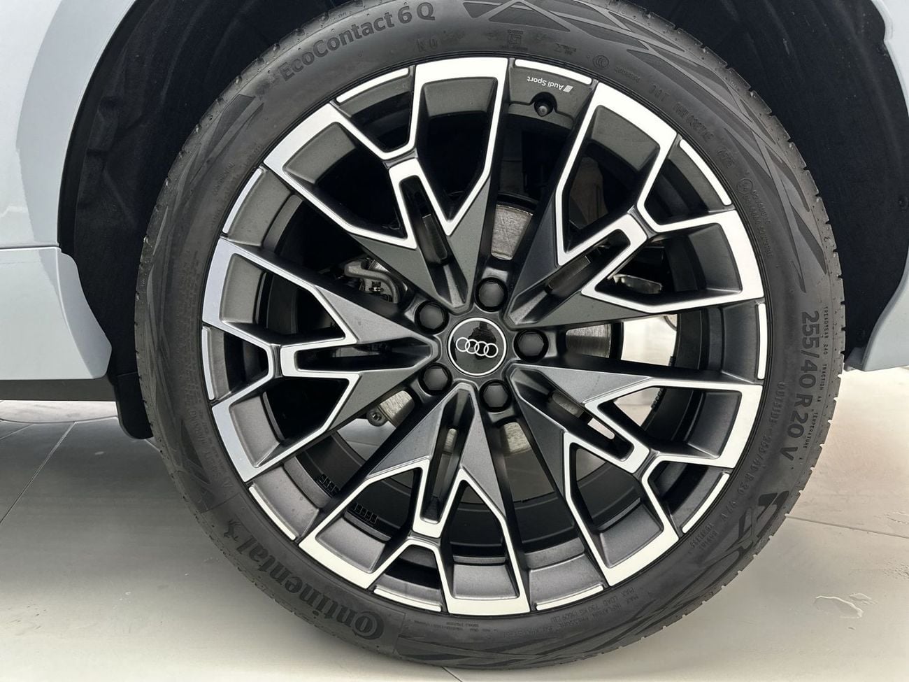 Audi Q3 Sportback TFSI quattro 204hp Premium Edition (Ref# 20639)