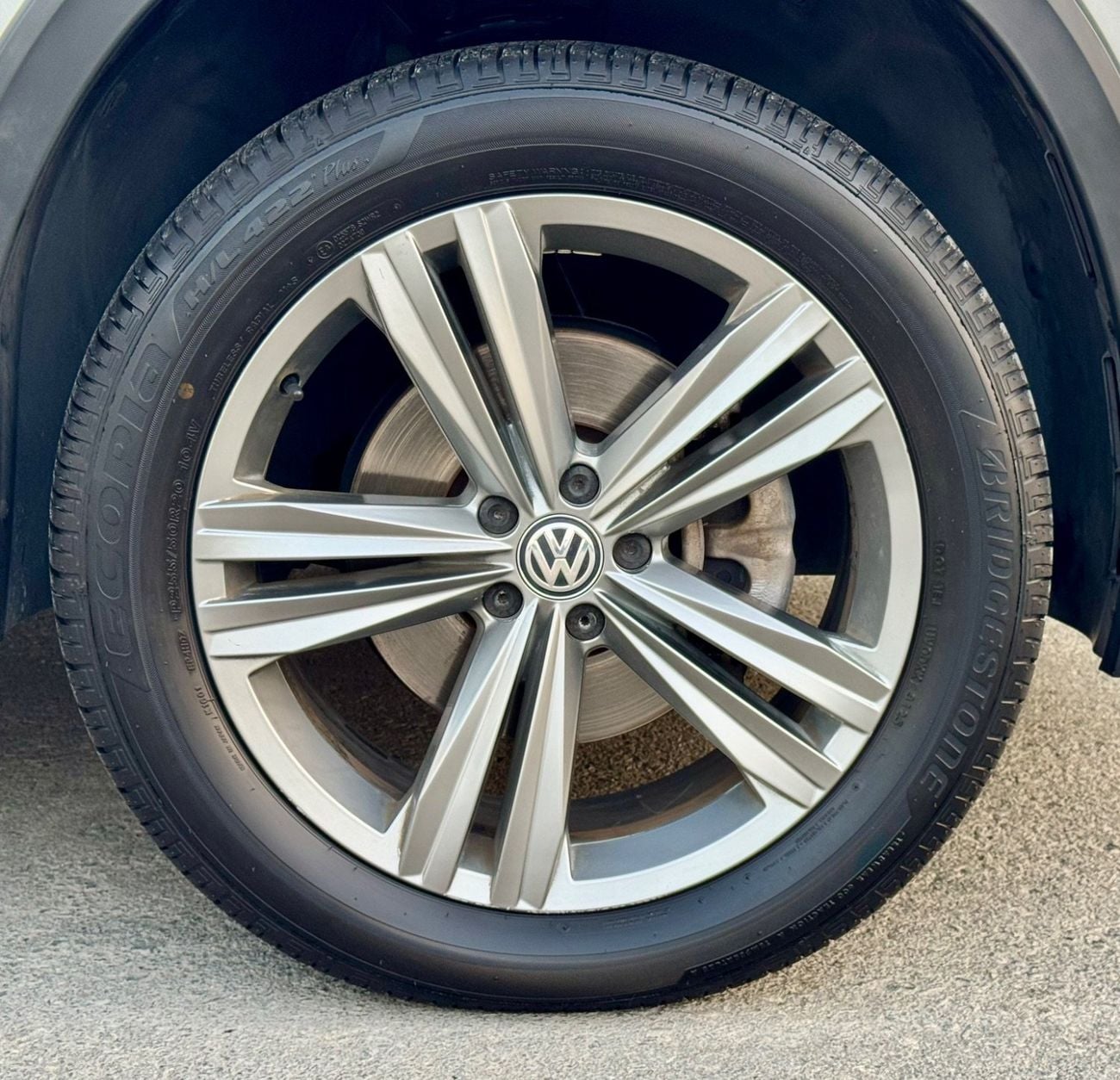 Volkswagen Teramont R LINE