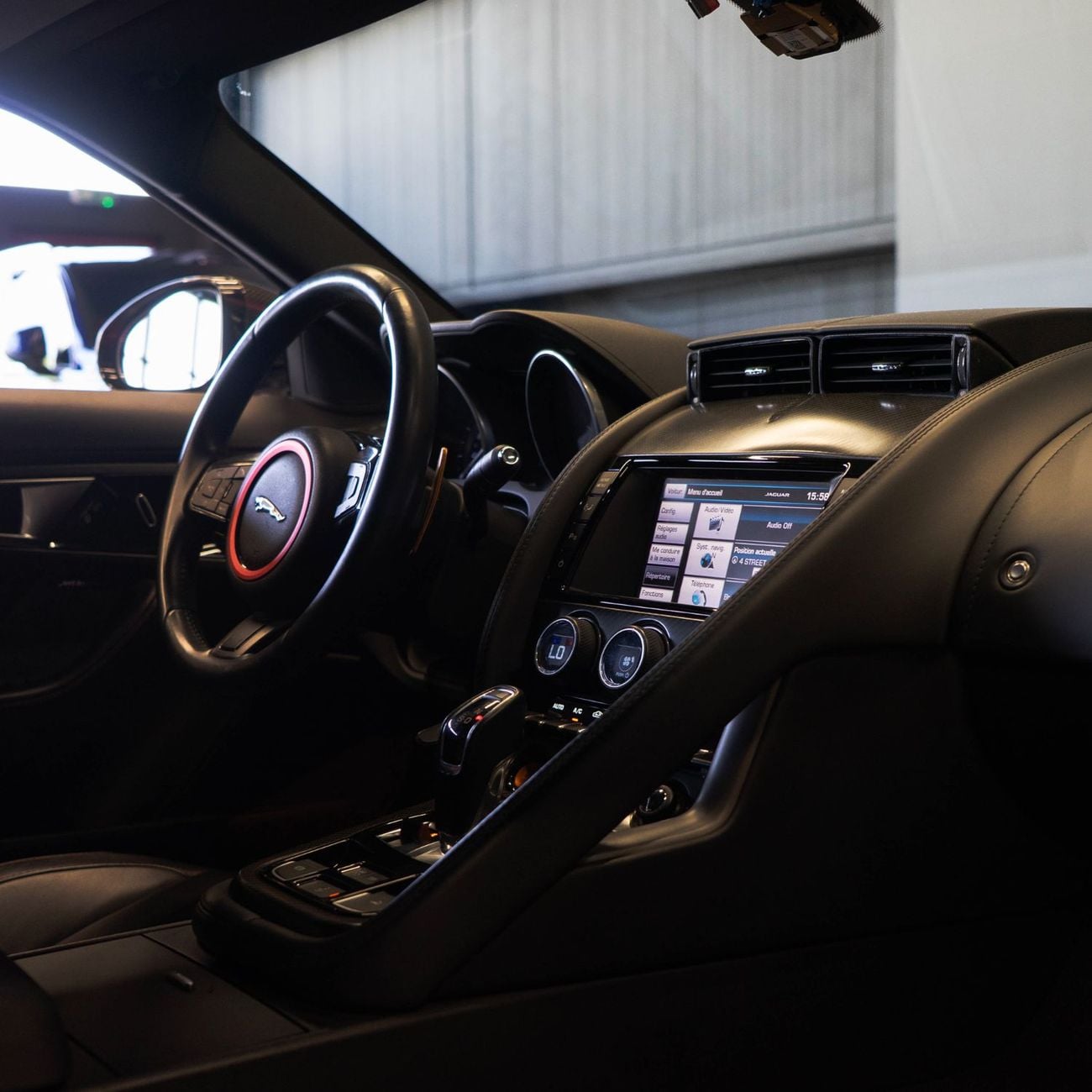 جاكوار F Type S