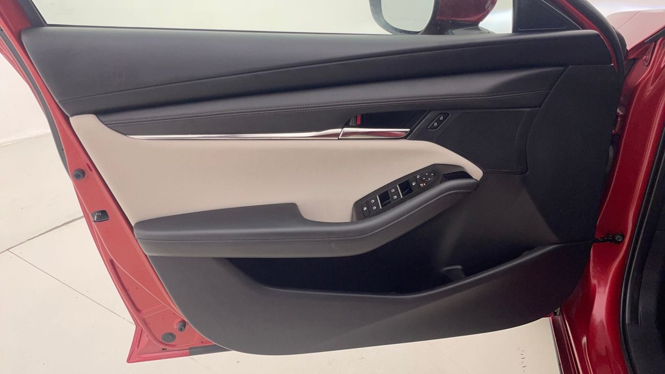 مازدا 3 ALLURE 2 | بدون دفعة مقدمة | اختبار القيادة في المنزل