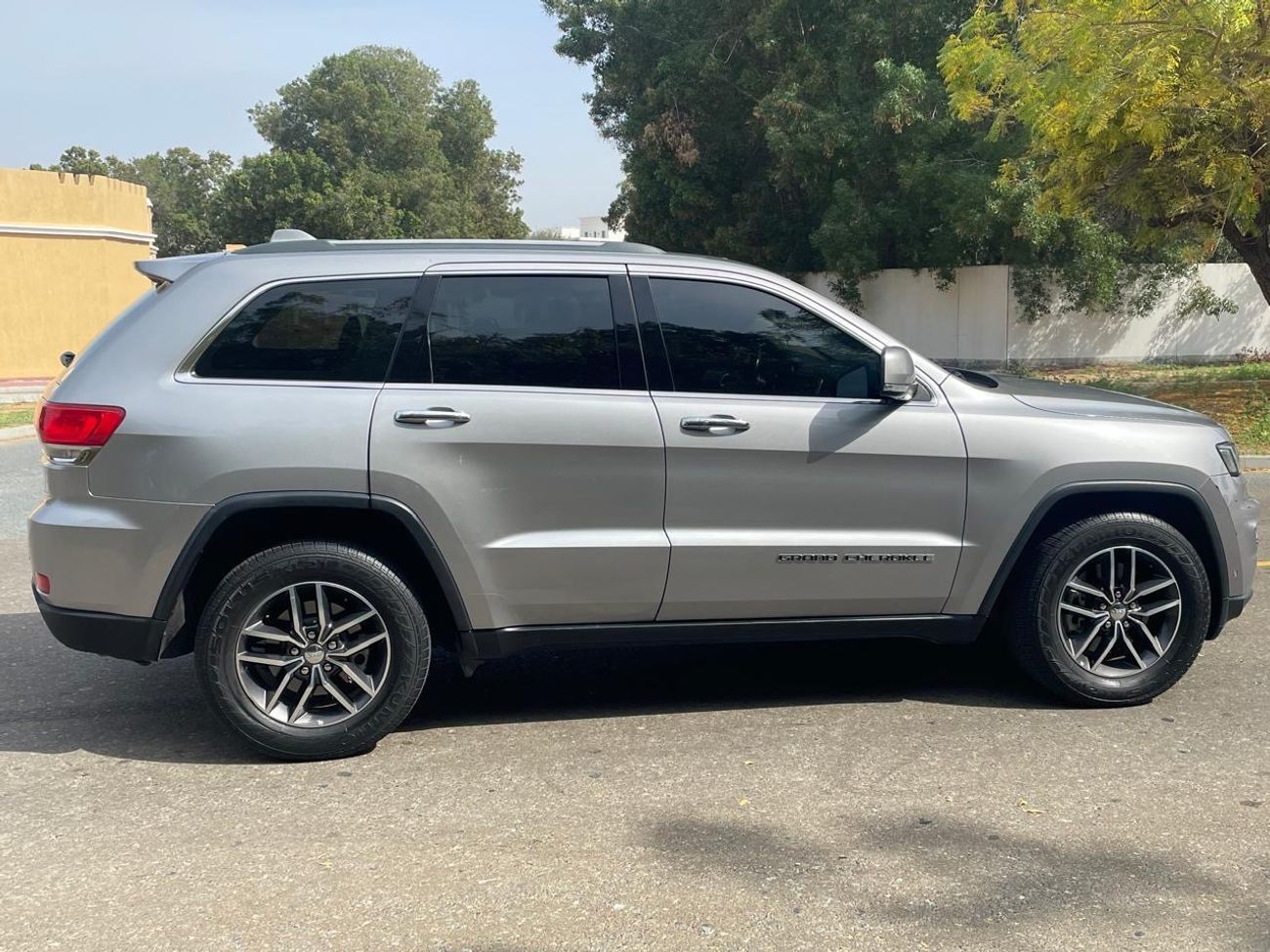 Jeep Grand Cherokee LIMITED